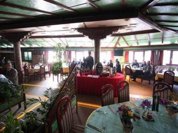 Hotel Rimski Most Илиджа Экстерьер фото