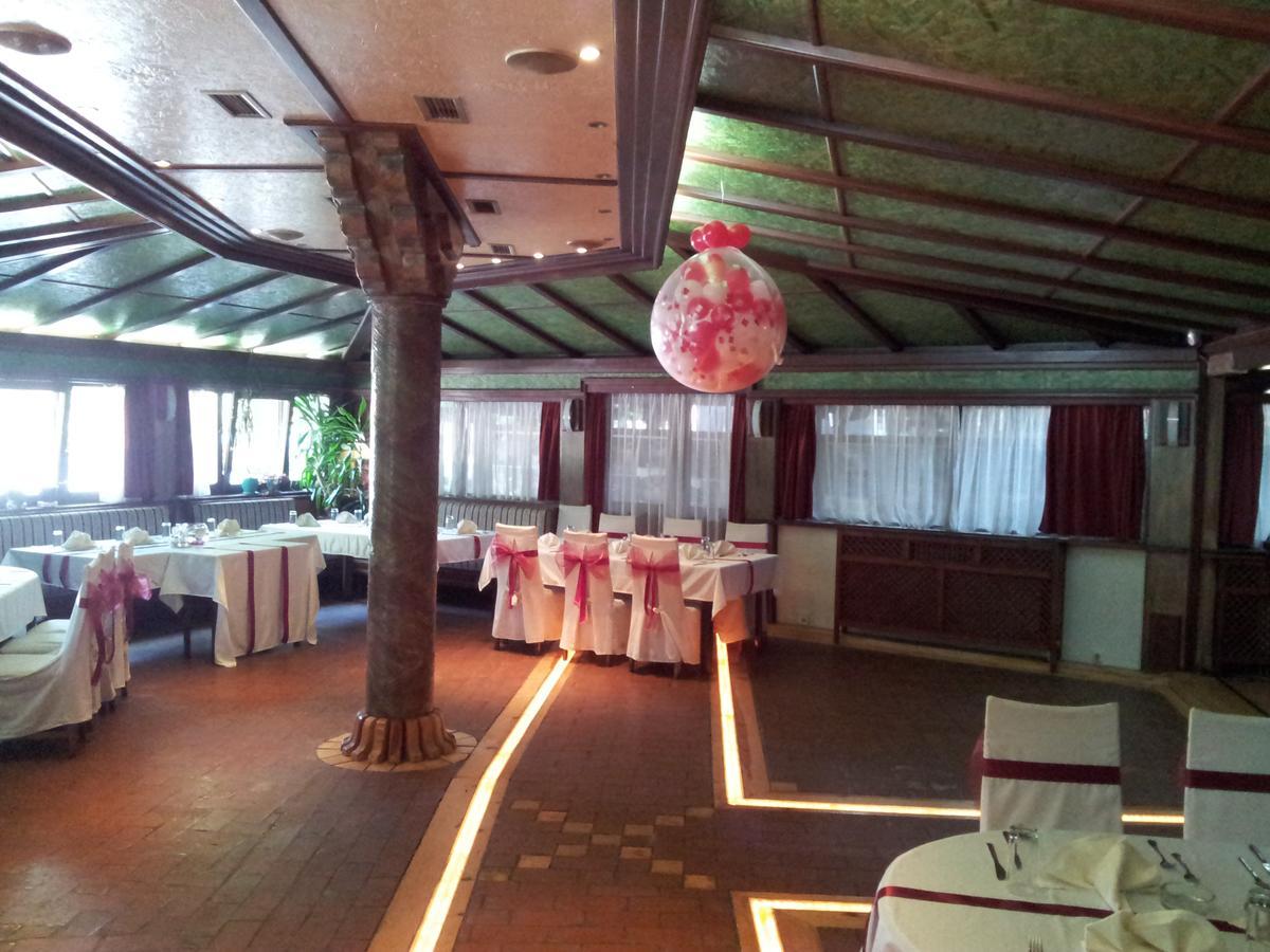 Hotel Rimski Most Илиджа Экстерьер фото